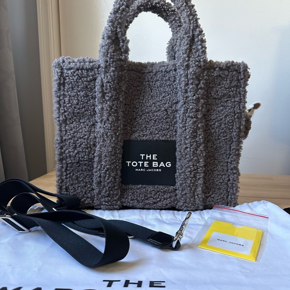 Marc Jacobs Teddy Medium Tote Bag
